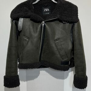 Zara Women's Dark Green Black Double Face Cropped Moto Sherpa Jacket Size Small